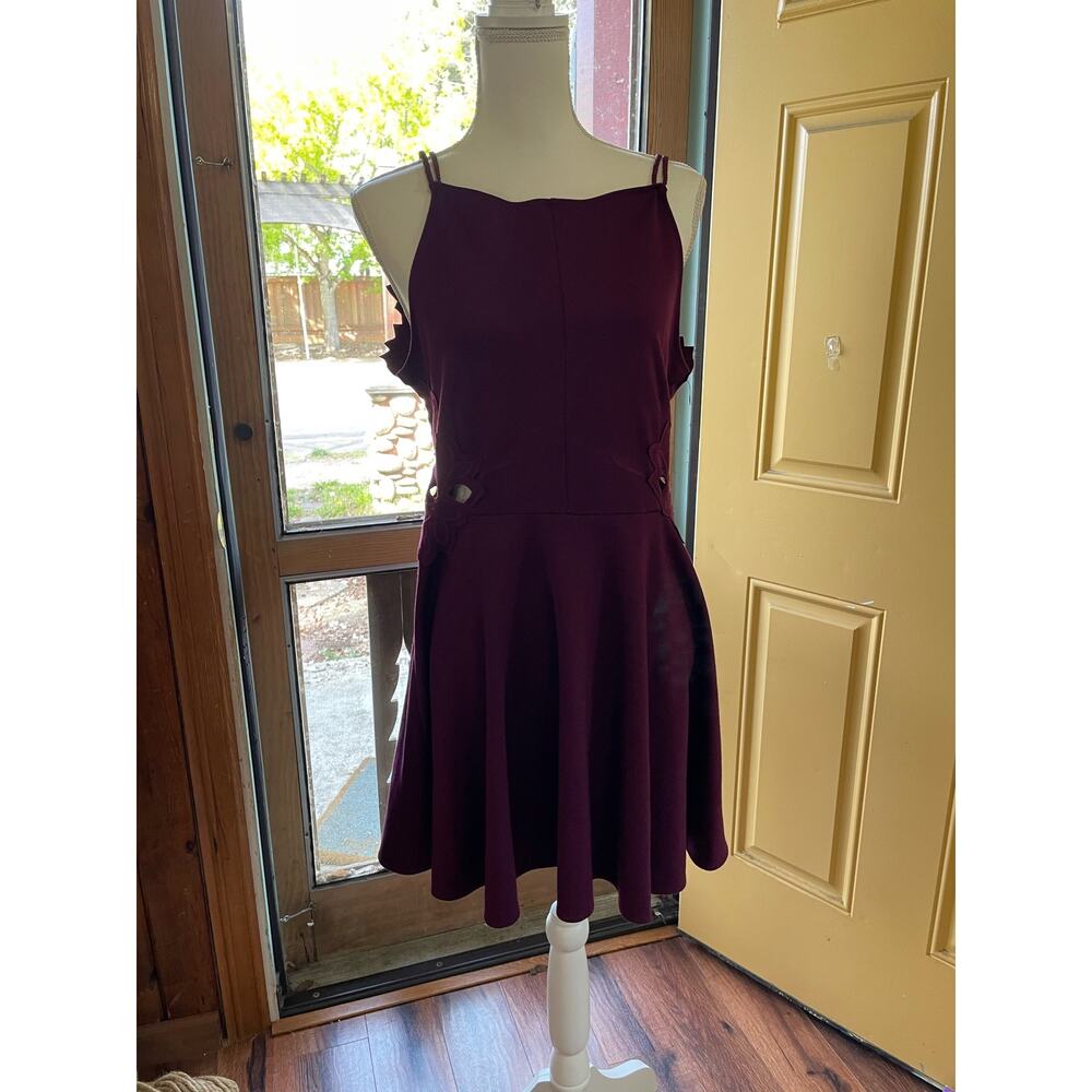 Womens Plum Intricate Back Spaghetti Strap Bodycon Flare Skirt Dress